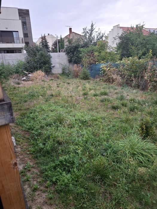 Vand casa  3 camere central