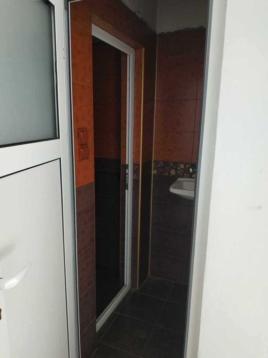 Дава се под наем Офис в Русе, Център - 59 кв.м за 224.4 € - Снимка #7