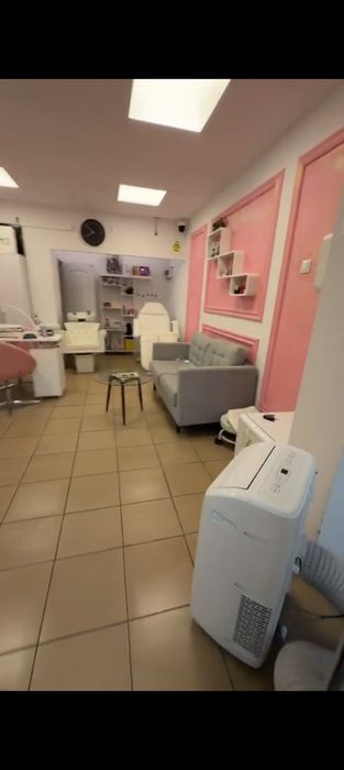 Spatiu comercial de închiriat