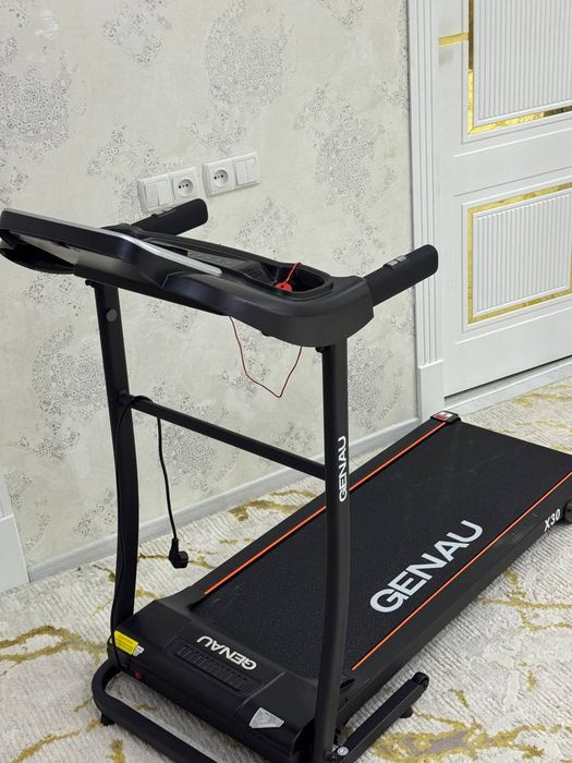 Югуриш тренажёри сотилади