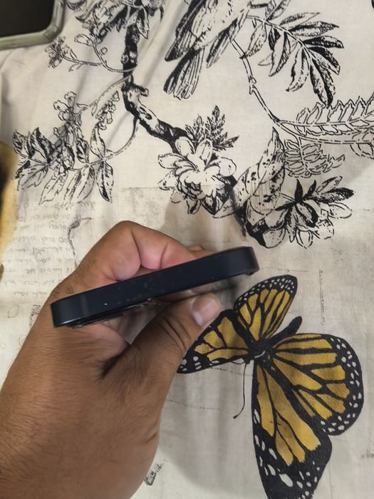 Iphone 12 mini baterie 76 la suta