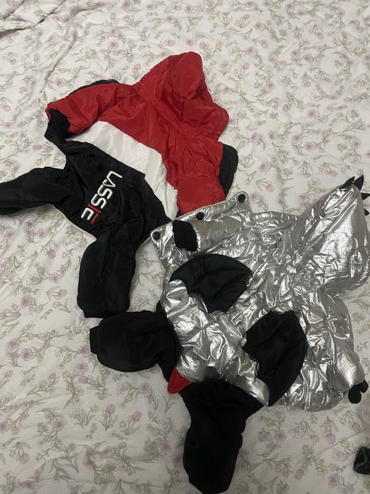 Продам комбинезоны для собак