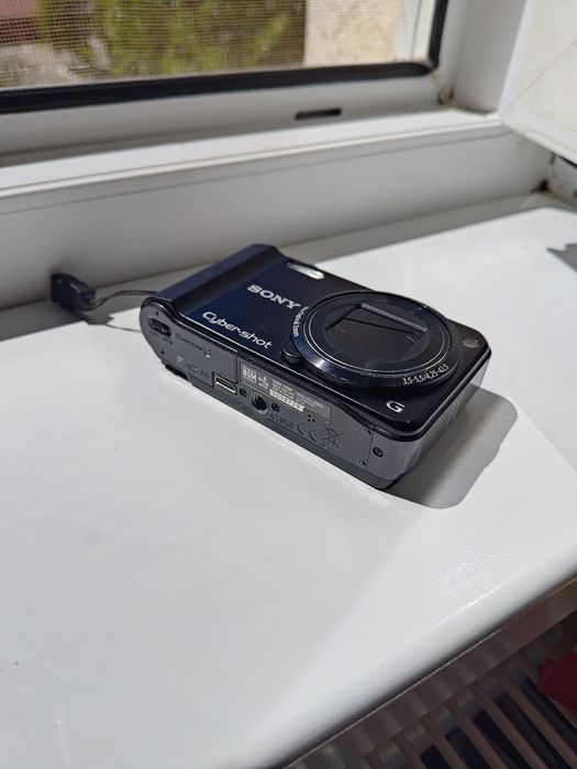 Sony DSC-H70 16.1 mp 10x zoom optic