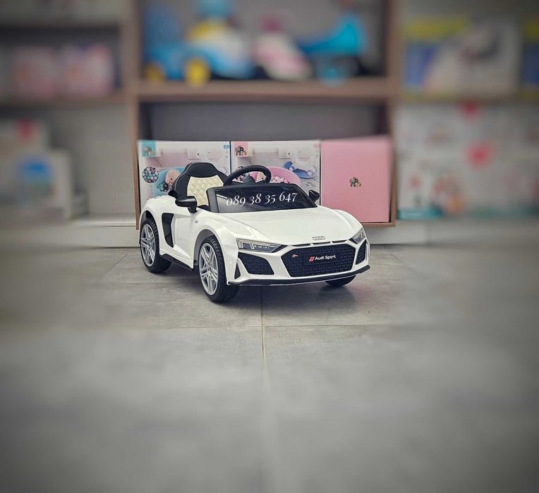 ТОП ЦЕНА!НОВО!Акумулаторна кола Audi R8 с 12V батерия,меки гуми,USB