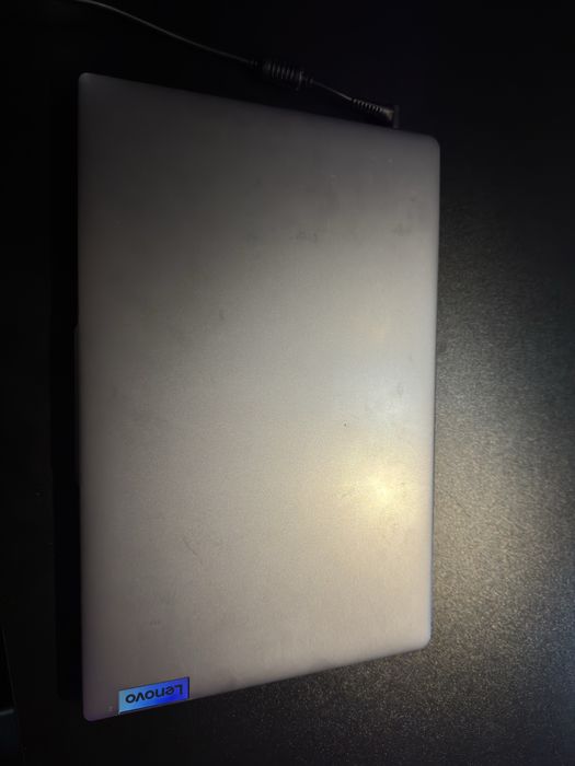 Продам ноутубк Lenovo Ideapad slim 3