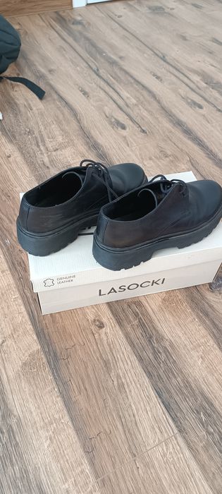 Кожени обувки Lasocki