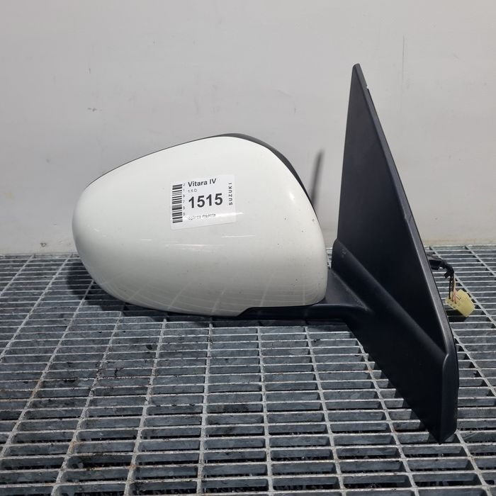 Oglinda dreapta Suzuki Vitara IV 2014 - 2018 4 Usi White (1515) Fără rabatare electrică