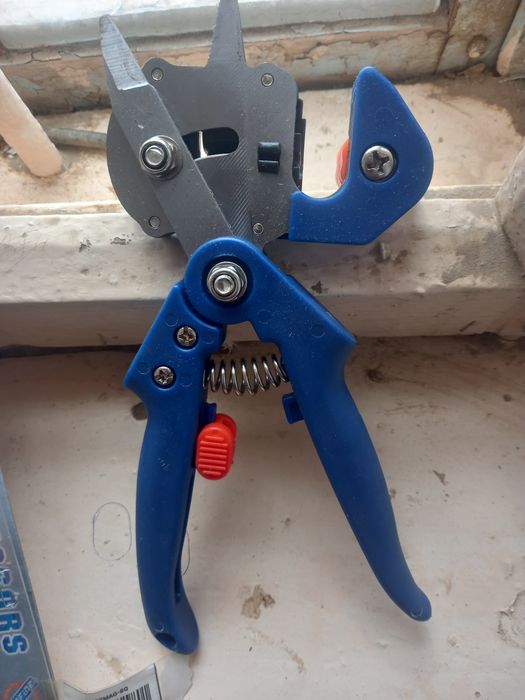 Пайванд кайчи сотилади