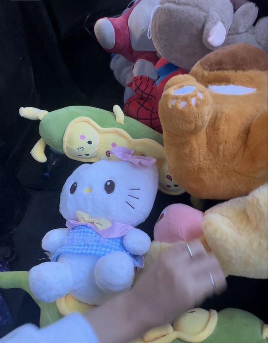 Игрушки средного и большого размера