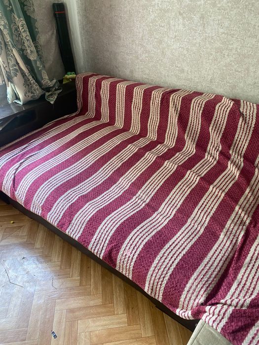 Продается  диван