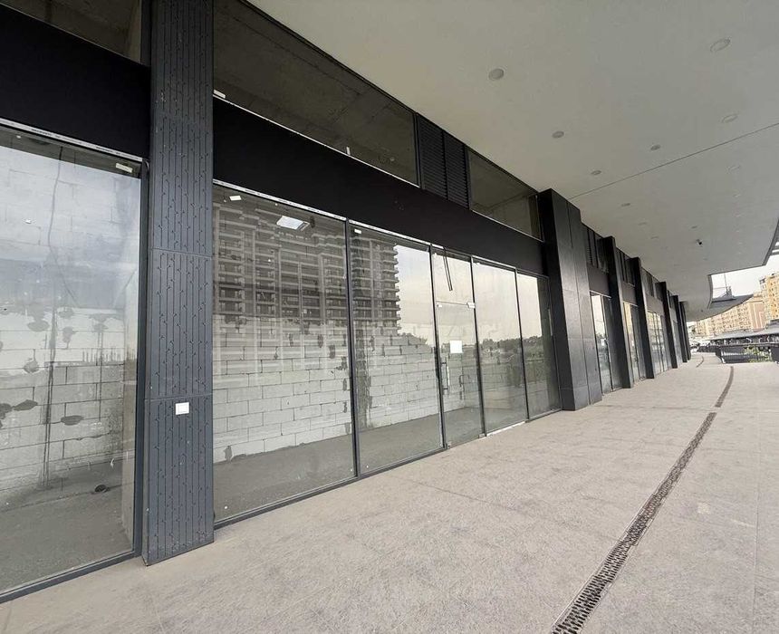 Продажа помещения в ТЦ "Seoul Mun"