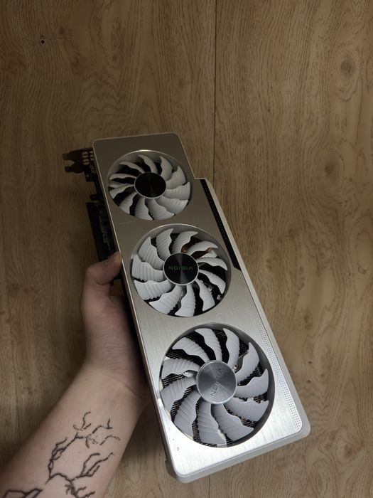 Видеокарта Gigabyte 3070ti 8GB