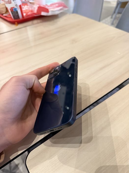 Vand iPhone 14 black 128 GB Oferta