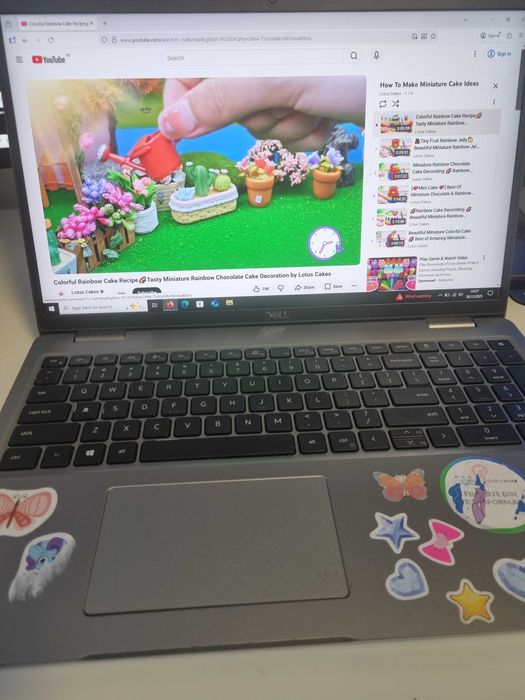 laptop Dell  Latitude 5520 cu procesor Intel