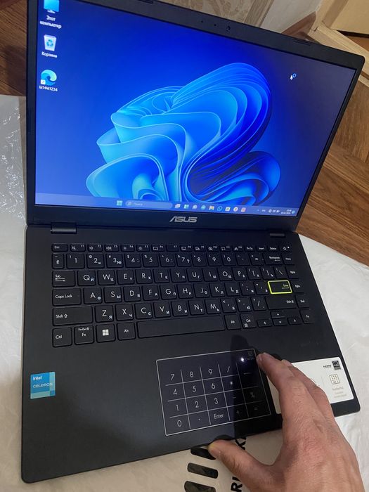 ASUS новый Стильный