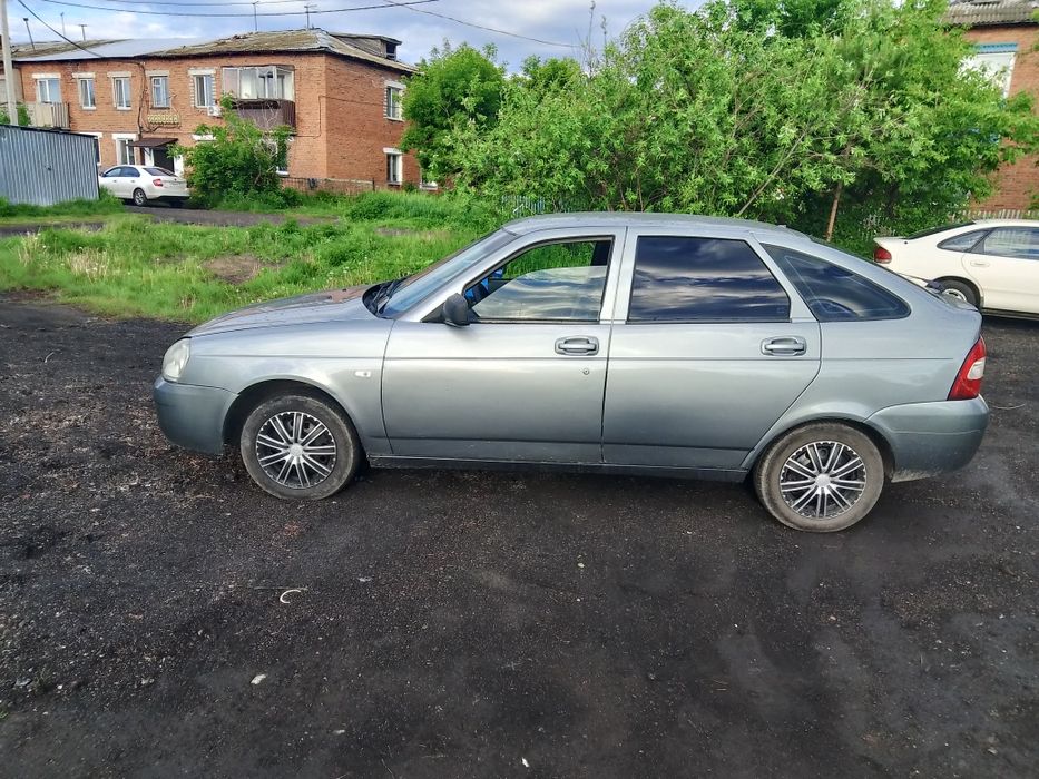 Продам Приору хэтчбек