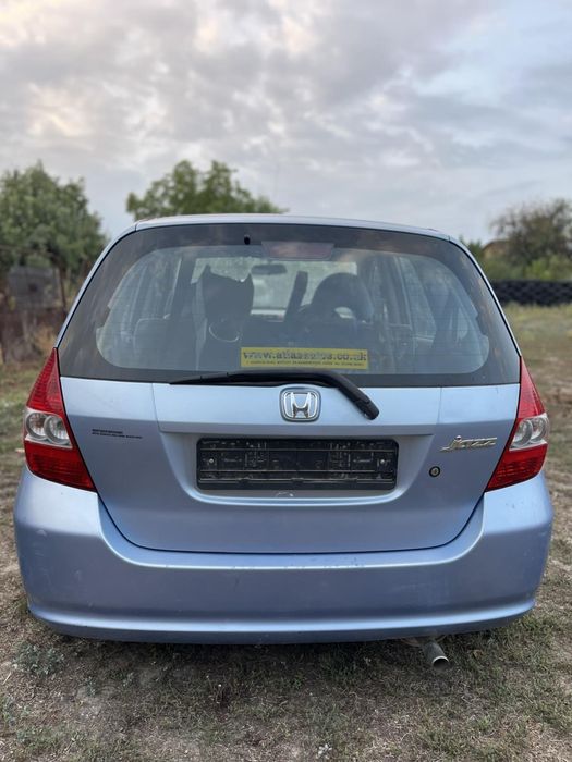 Honda Jazz 1.4  Хонда джаз бензин на части