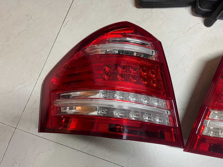 фонарь задний мерседес w164 gl рестайлинг