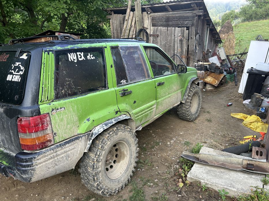 Vand /schimb grand cherokee 2.5