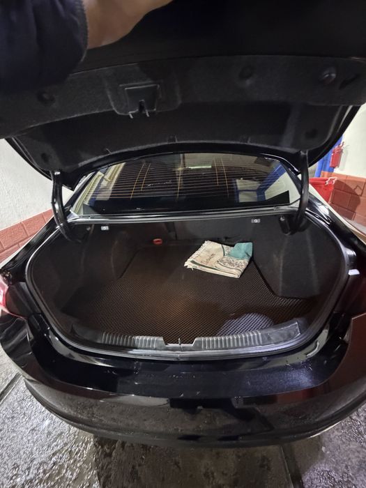 Malibu 2 turbo Premier qlingan Tozza