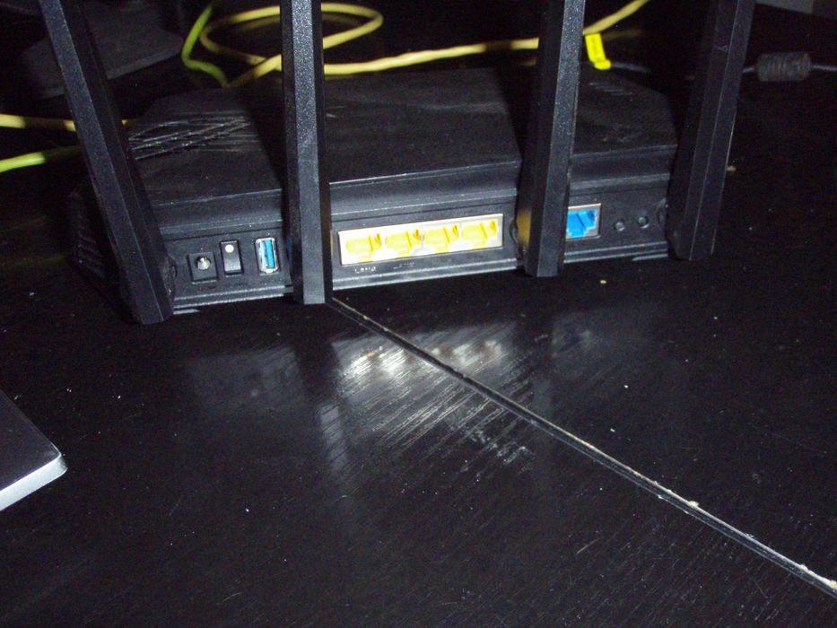 Router gaming Asus ROG STRIX RT-AX3000 dual band