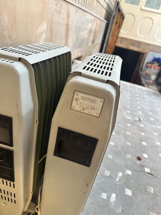 Обогреватель, электро-радиатр 2 шт