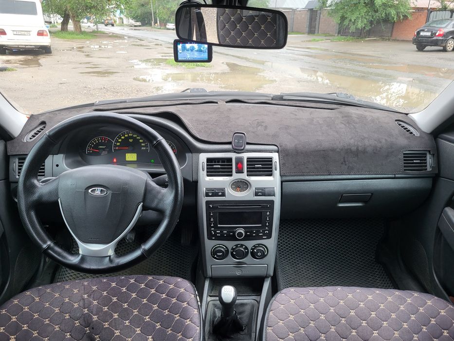 Продам Lada priora 2013