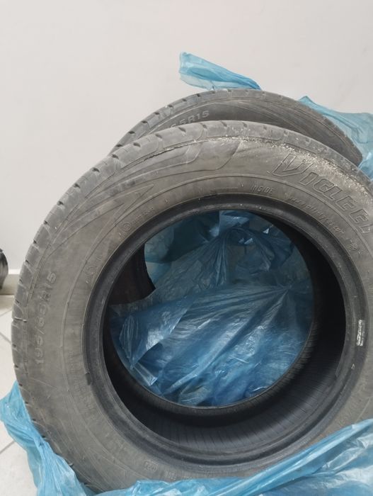 Продаю шины VIATTI