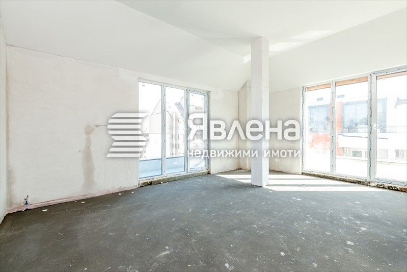 Продава се Тристаен апартамент в София, Студентски град - 199 кв.м за 2006 €/кв.м - Снимка #5