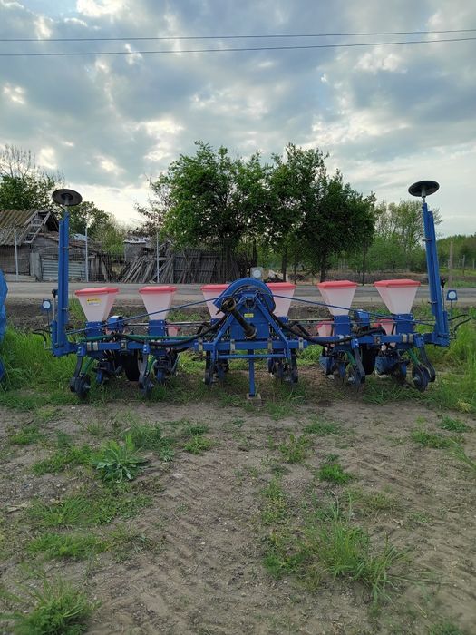 Vând semănătoare SPP 6df!