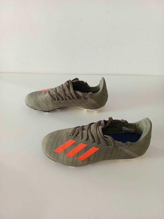 Ghete fotbal adidas nr 35