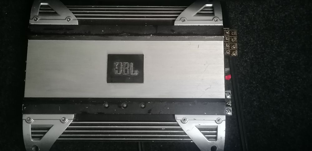 Subwoofer auto magnat