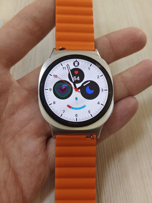 Смарт часы Samsung Galaxy Watch 8