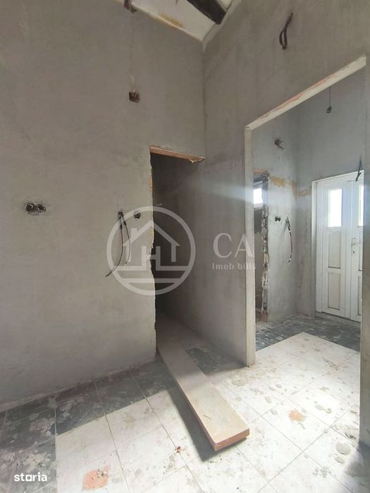 Spatiu comercial cu 6 camere de vanzare in Sanmartin Bihor
