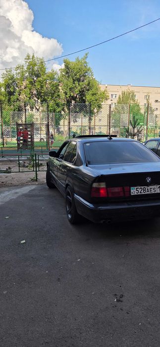 BMW 525 в полный разбор