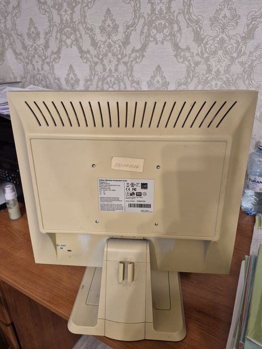 Компьютер и комплектуюшие