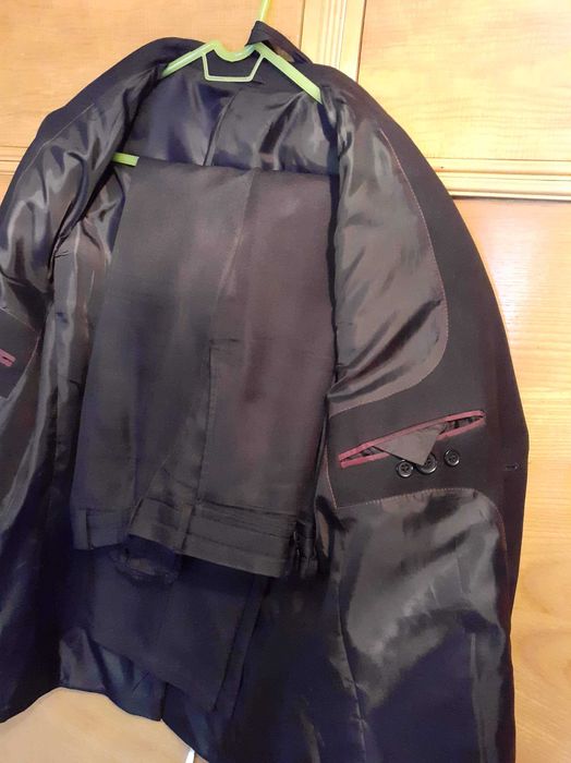 Costum barbatesc