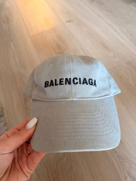 Оригинална шапка Balenciaga