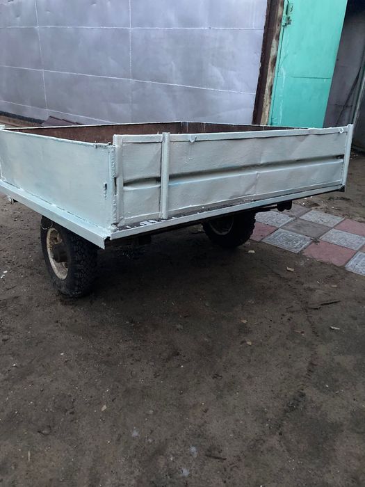 Прицеп на Авто срочно .