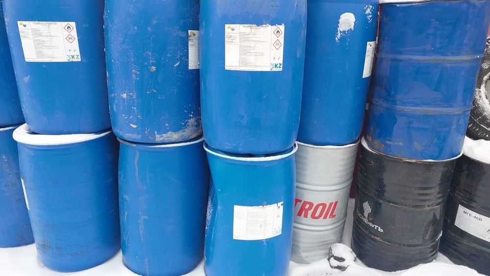 Бочки пластмассовые,металлические