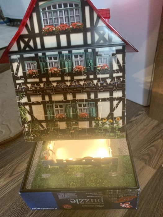 Пъзел светеща къщичка