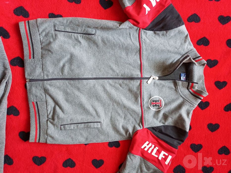 Спортивный костюм на 9-11 лет tommy hilfiger