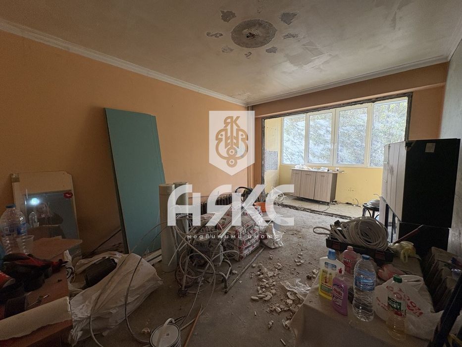 Едностаен апартамент в кв. Толстой