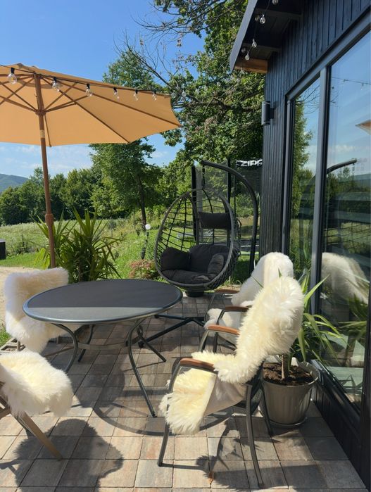 Inchiriez cabana in regin hoteliar