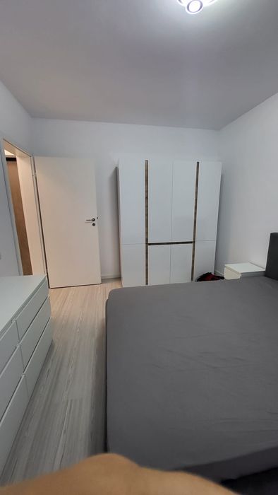 Apartament 2 camere de închiriat cu parcare inclusă