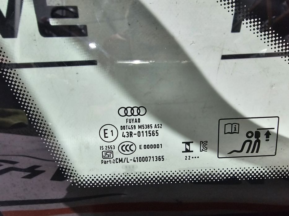 Geam aripa stanga spate Audi A4 B9 Facelift 2019 cod 4100071365