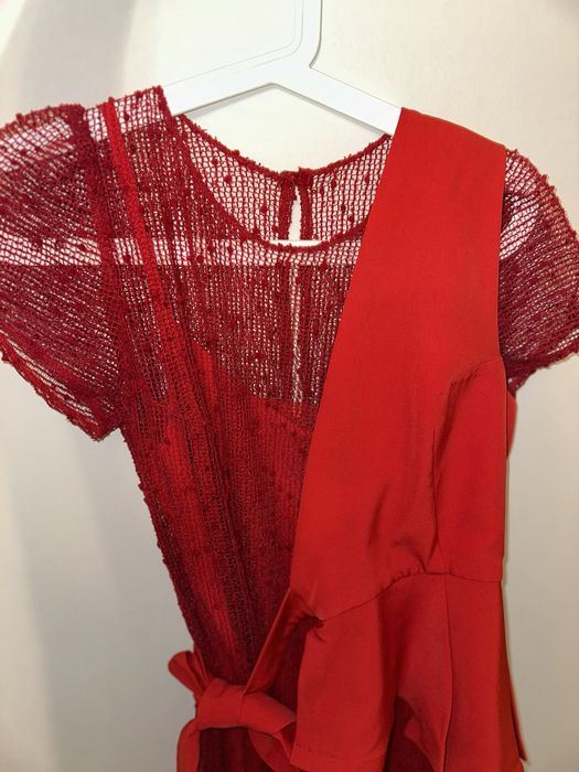 Платье красное миди