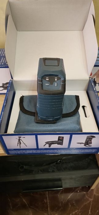 Лазерен нивелир Bosch Professional GLL 2-10