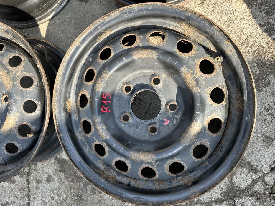 Диски Hyundai R15.  5x114.3