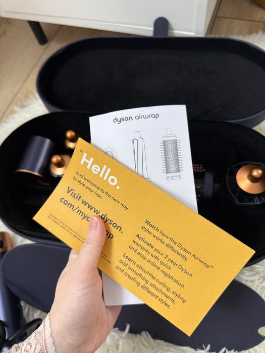 Dyson airwrap complete